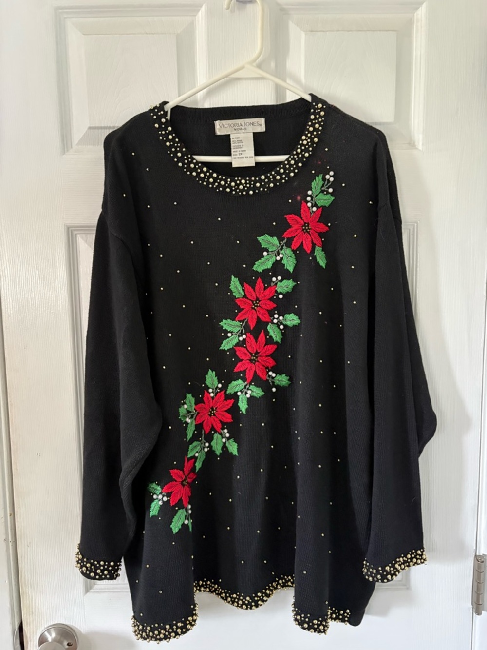 Black Christmas Sweater Poinsettia Beaded Holiday Pullover size 2X - Picture 7 of 7